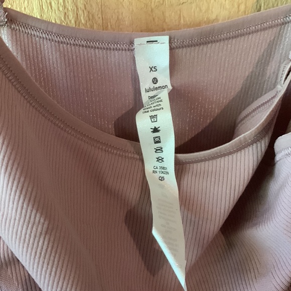 NWT Lululemon truly tranquil bodysuit - Picture 4 of 7